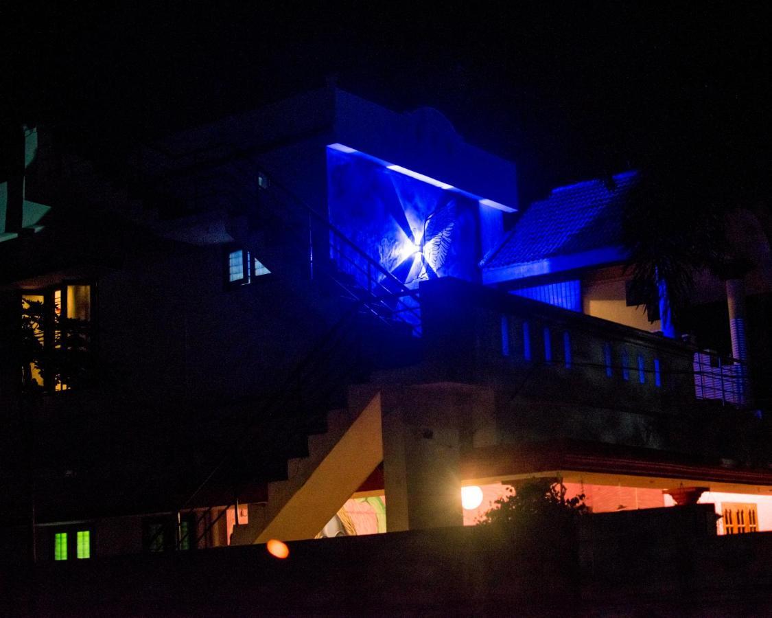 Hostelexp, Varkala - A Beach Town Hostel المظهر الخارجي الصورة