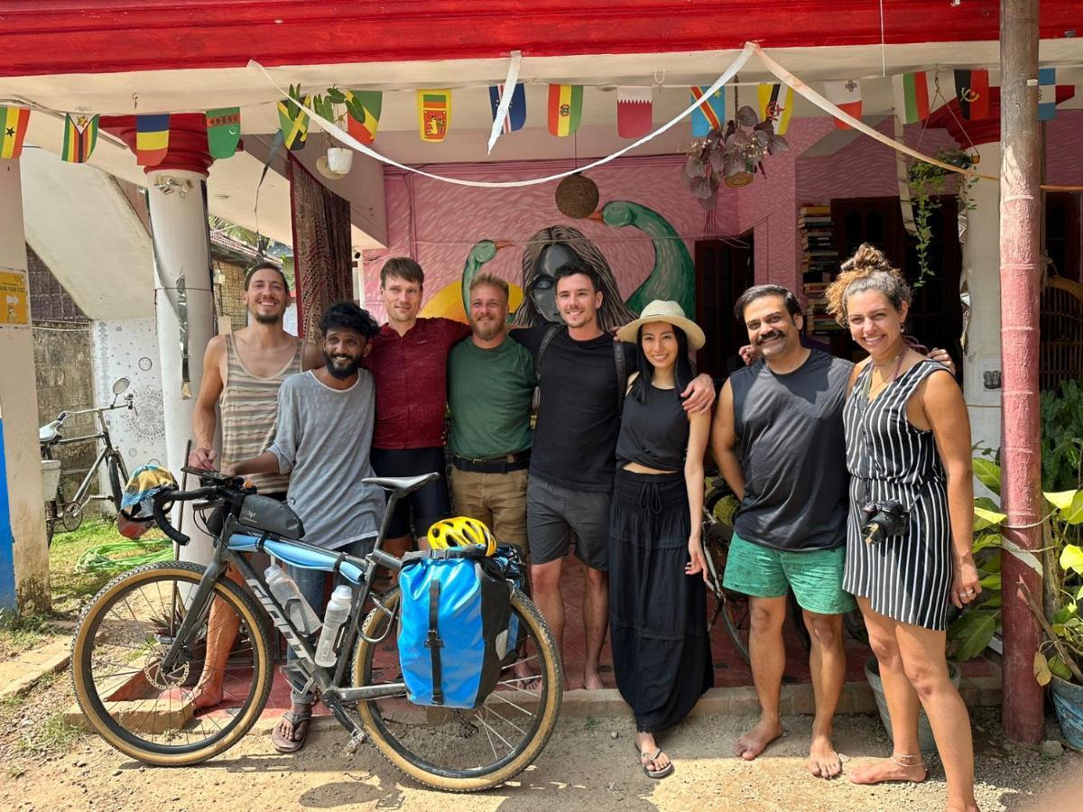 Hostelexp, Varkala - A Beach Town Hostel المظهر الخارجي الصورة